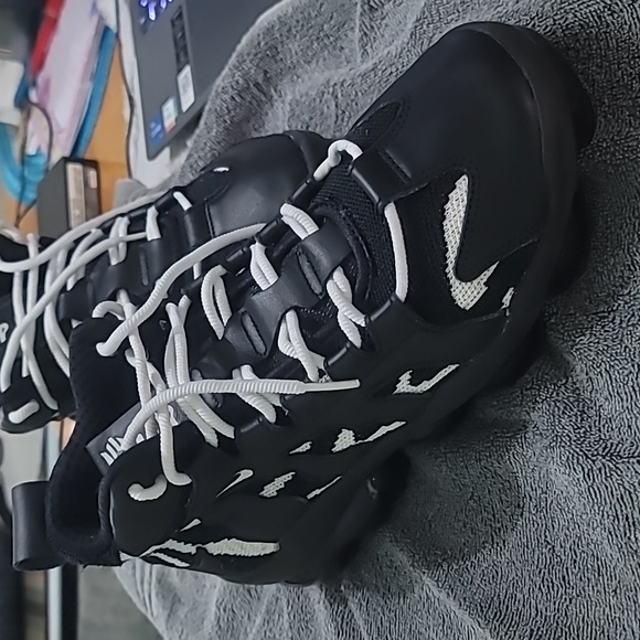 Nike Other - Nike Air Vapor Max Gliese Men's 10.5 Black White 2018 Sneakers Trainers